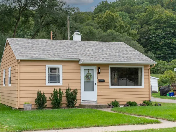 2109 Panama St, Mishawaka, IN 46544