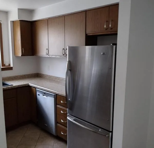 1103 Arthur Ave — Photo 20