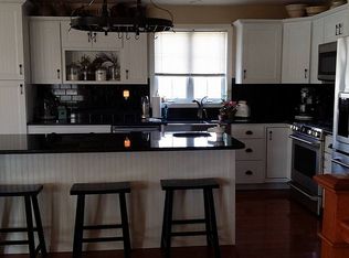 1148 Sharps Lot Rd, Swansea, MA 02777