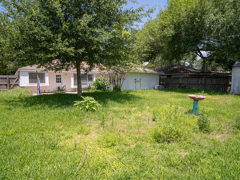 17626 Golf Club Dr — Photo 21