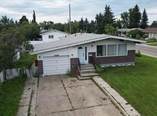 12919 135th Ave NW, Edmonton, AB T5L 3X7
