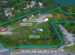 19160 Albion Rd, Strongsville, OH 44136