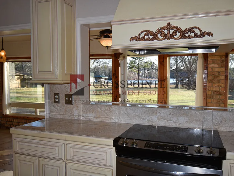 16640 Quiet Bay Dr — Photo 10