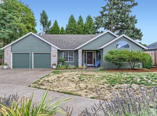 19198 Captains Ct, Oregon City, OR 97045