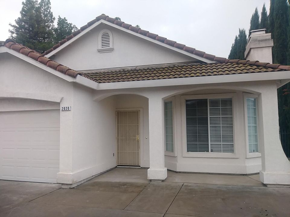 1st image of 2020 Lindsay Dr