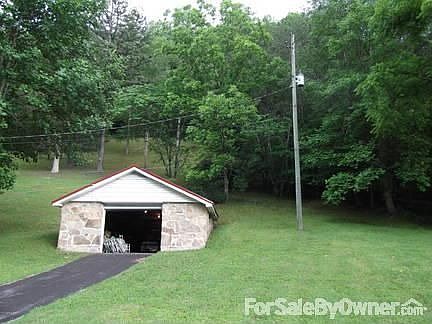 2nd image of 2879 Longfork Rd