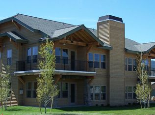 505 Guthrie Pl #1302, Dover, ID 83825