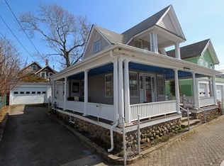 11 E Central Ave, Wareham, MA 02571