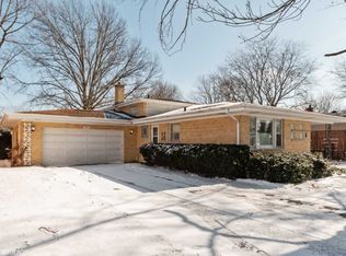 18841 Carson Dr, Homewood, IL 60430