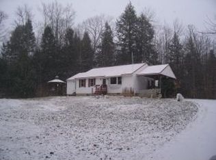 398 Woodward Rd, North Haverhill, NH 03774