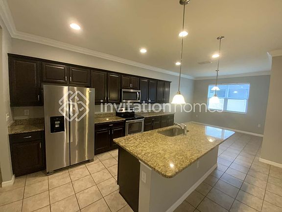 5th image of 1016 Hermosa Way