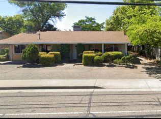 1321 E Cypress Ave, Redding, CA 96002