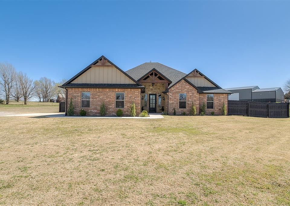 1st image of 11014 N Banner Rd