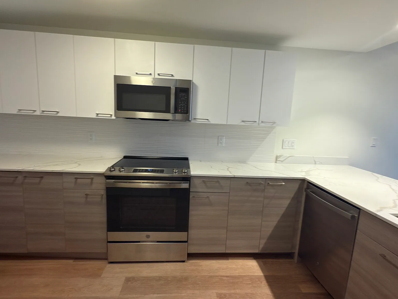 2 bed, 2.5 bath, $4,800 — Photo 4