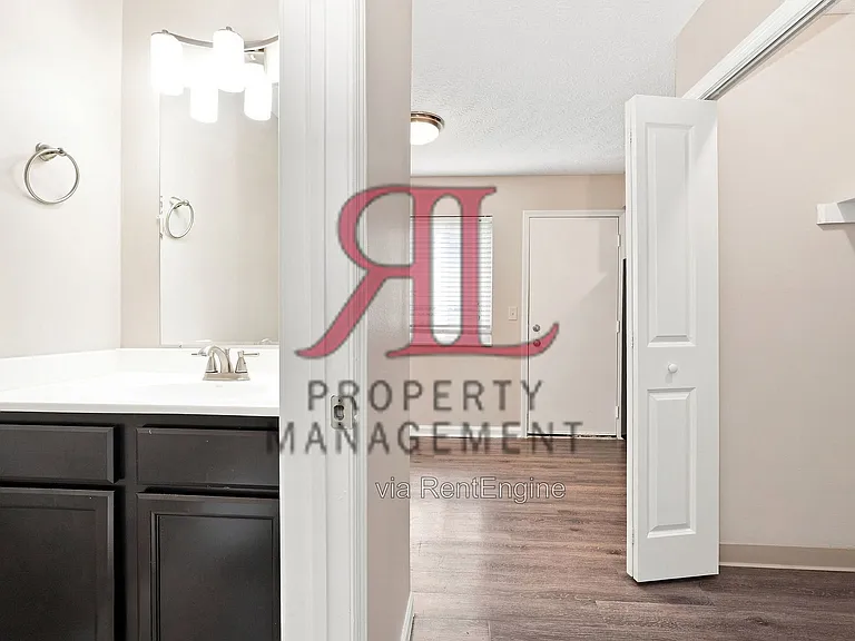 5502 Kenneylane Blvd — Photo 14
