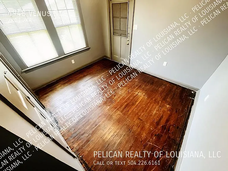 4948 Venus St — Photo 8