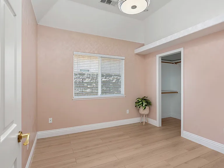 8301 Waterfield Dr — Photo 11