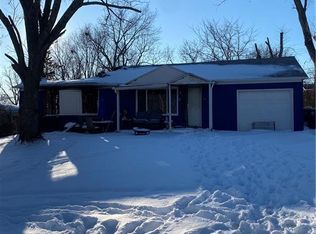 4006 Vineyard Rd, Kansas City, MO 64130