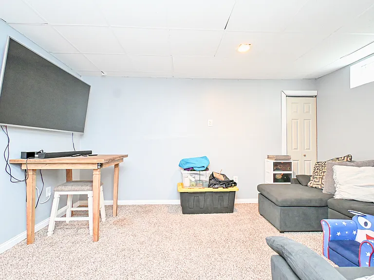 4372 Dobbin Cir — Photo 35