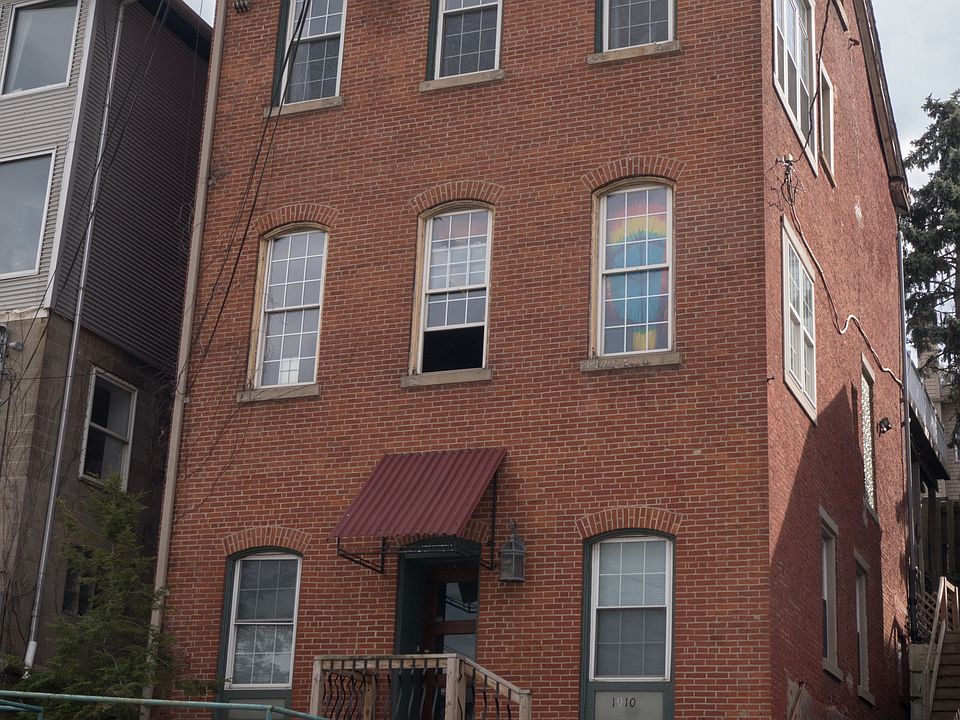Main Building- 2 Luxury Apts
