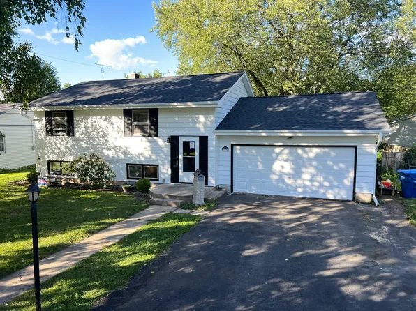 1716 Prather Ln, Dekalb, IL 60115