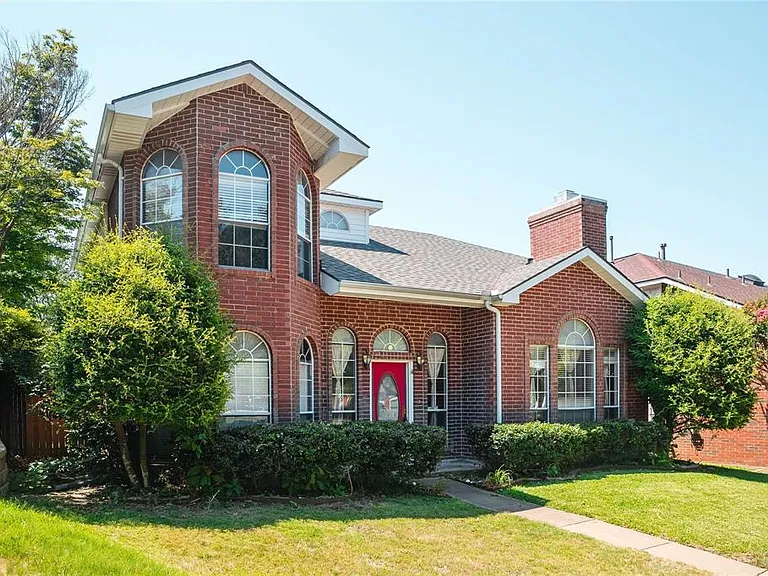 1804 Chattham Ct — Photo 49