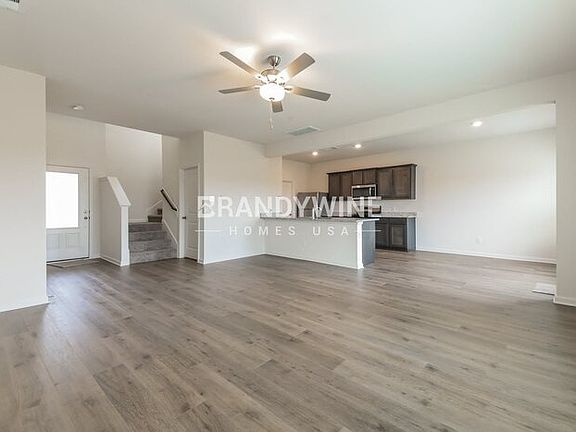 4th image of 9613 Klondike Dr