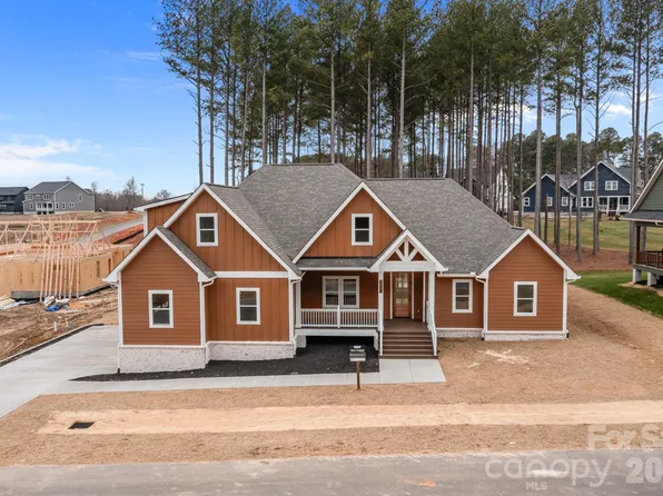 124 Taylors Garden Way, Statesville, NC 28625