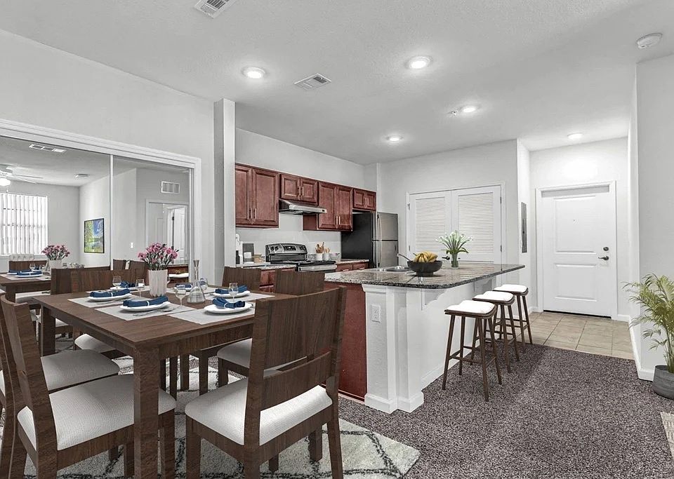 1st image of 130 Debary Dr