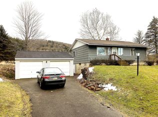 3536 Saddlemire Rd, Binghamton, NY 13903