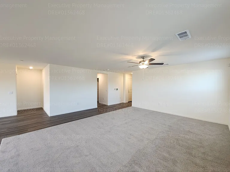 8921 Kemi St — Photo 41
