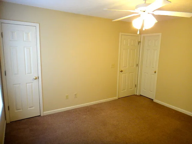 2006 Longview Ct — Photo 13