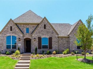 800 Sewell Dr, Lantana, TX 76226