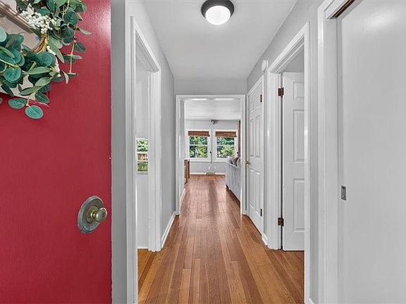 4th image of 5714 W 77th Ter