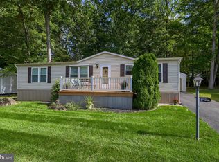 229 Maple Ave, Manheim, PA 17545