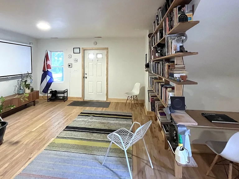 2854 W Belden Ave #1 — Photo 3