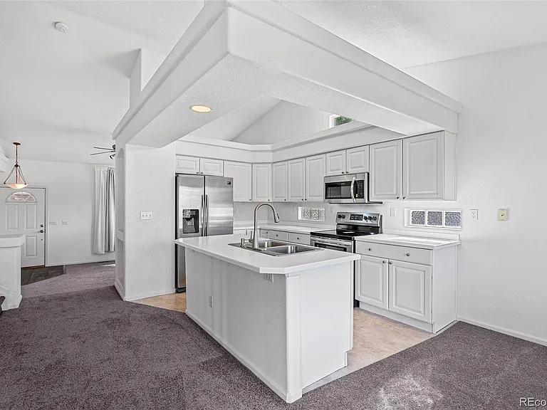 5160 Ashbrook Cir — Photo 13