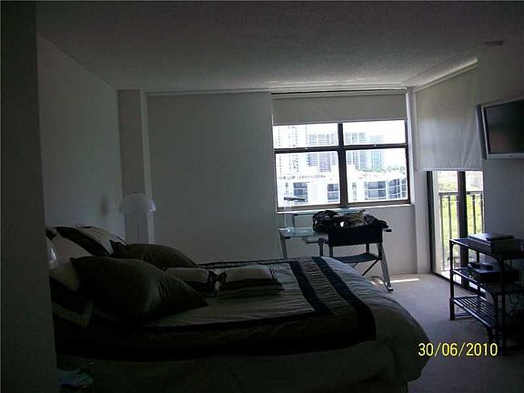 5th image of 3375 N Country Club Dr APT 904