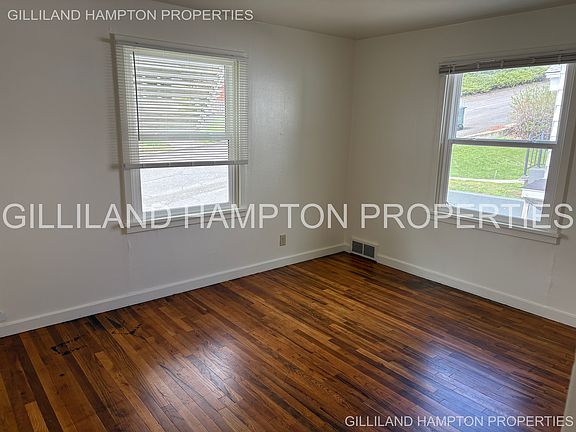5th image of 612 NW 4th St