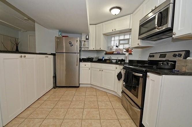 1st image of 1927 N Spaulding Ave #G