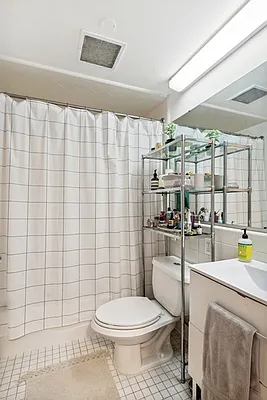 Rented by Corcoran | media 15