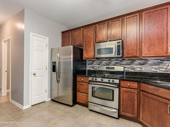 5th image of 6136 Canterbury Ln #6136
