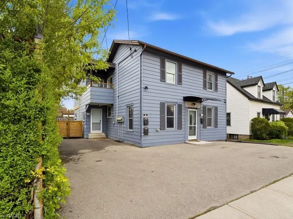 773 Lawrence Rd, Hamilton, ON L8K 1Z7