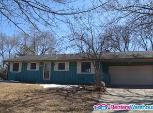 5874 139th St W, Apple Valley, MN 55124