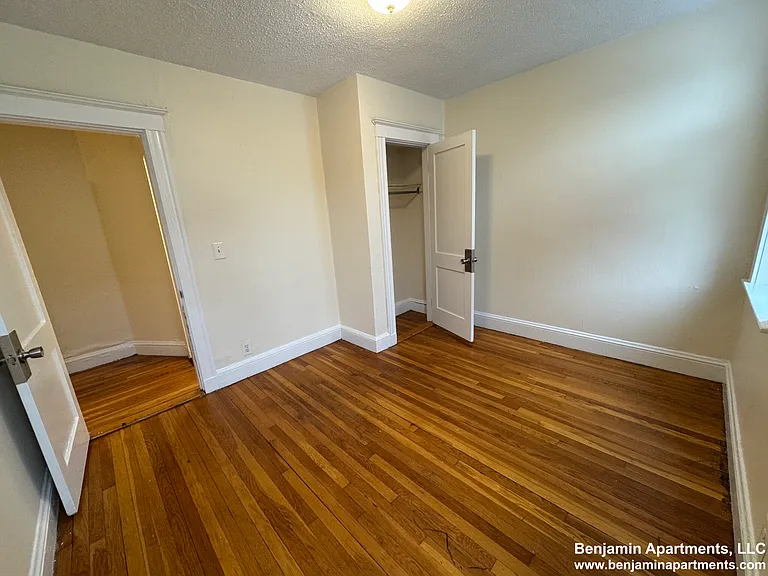5 Barrows St #4B — Photo 9