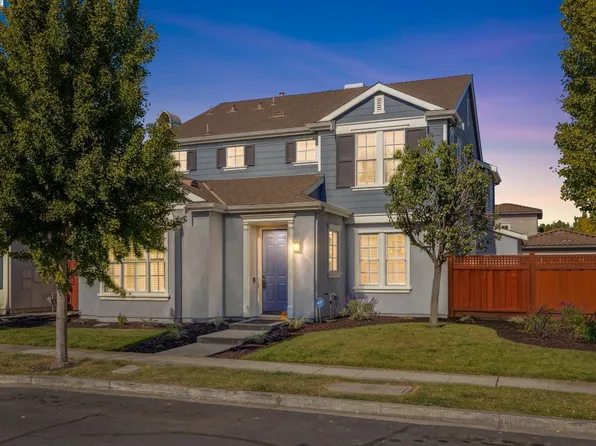 5 Cornelius Sq, Alameda, CA 94501