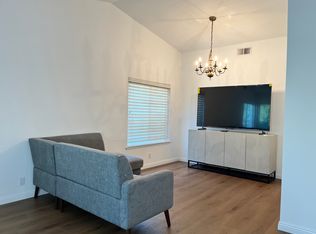 30 Village Loop Rd, Pomona, CA 91766