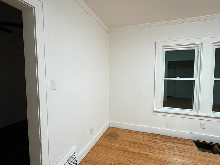426 N Carroll Ave — Photo 7