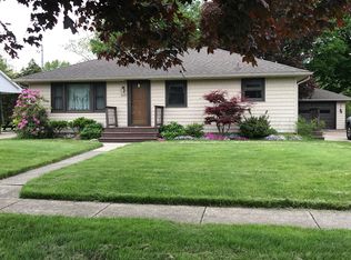 260 Drake Dr, North Tonawanda, NY 14120