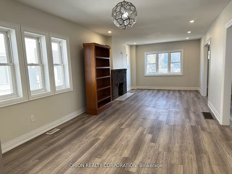 1016 Haig Blvd — Photo 26